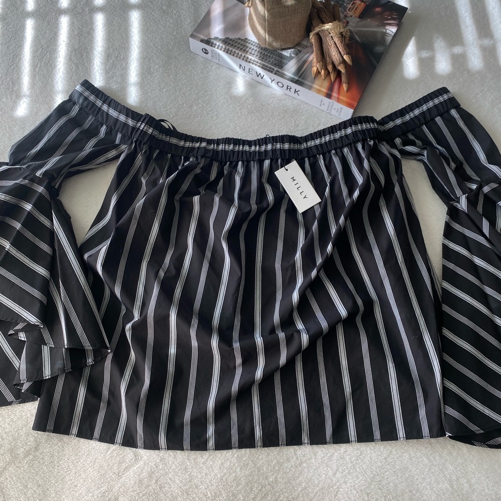 🆕 Milly black and white blouse with huge bell sleeves
